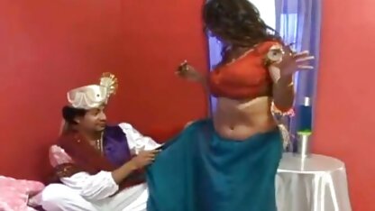 खोलता है, के नए गुलाम सेक्सी पिक्चर बीपी मूवी