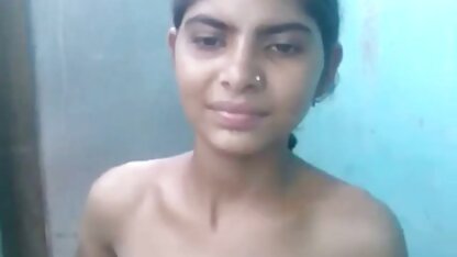 वसा-मुर्गा सेक्सी बीपी मूवी की गंध के साथ