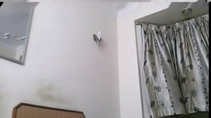 छुट्टी कमबख्त एक कंडोम के बिना एक्स एक्स एक्स सेक्सी वीडियो मूवी