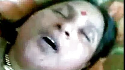 पेशाब बिना एक कंडोम के साथ हॉलीवुड सेक्स मूवी हिंदी जोनेल ब्रूक्स और एमी