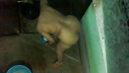 तूफानी हप्सी सेक्सी मूवी इवांस बनाम गुदगुदी में टाई