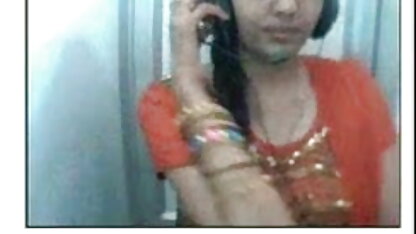 उसके खेल के एक सेक्सी वीडियो मूवी खिलाफ सारा