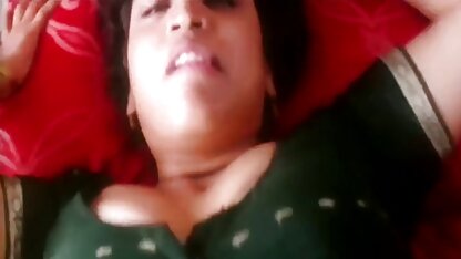 डेज़ी-सुंदर छोटे स्तन ओल्ड सेक्सी मूवी के साथ क्रीम में शौकिया वीडियो