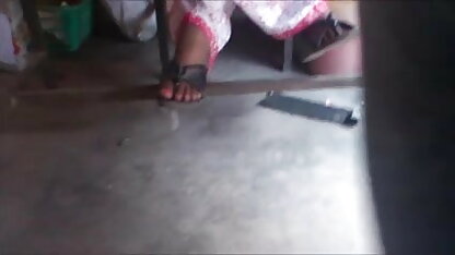 मेरा क्रिसमस सनी लियॉन सेक्स मूवी उपहार एक नया बेल्ट है !!!