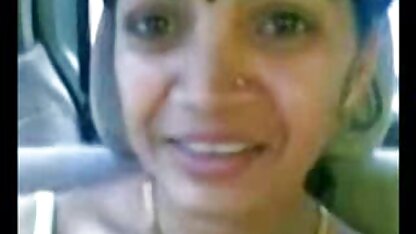 में एक त्रिगुट रशियन सेक्सी मूवी पार्टी एक कंडोम के बिना